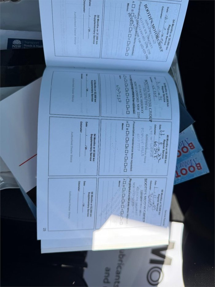 2020 MITSUBISHI EXPRESS GLX LWB SN MY21 BLACK