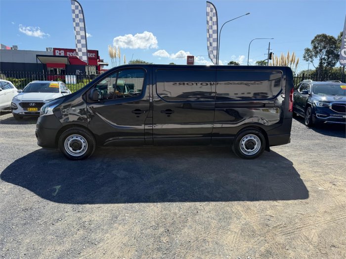 2020 MITSUBISHI EXPRESS GLX LWB SN MY21 BLACK