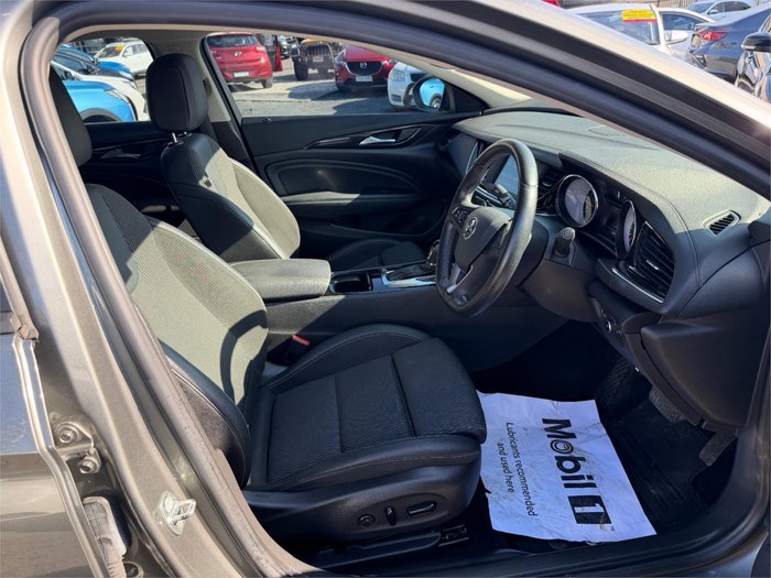 2018 HOLDEN COMMODORE RS (5YR)