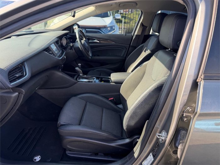 2018 HOLDEN COMMODORE RS (5YR)