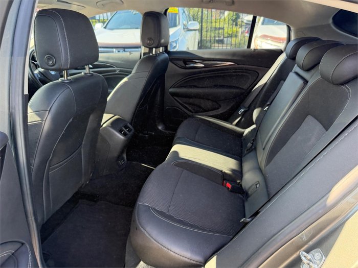 2018 HOLDEN COMMODORE RS (5YR)