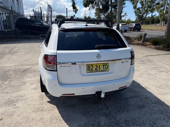 2014 HOLDEN COMMODORE EVOKE (LPG) VF White