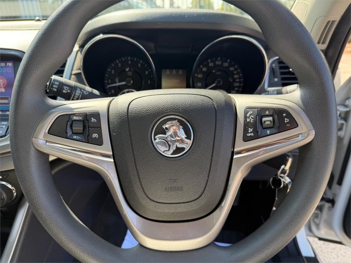 2014 HOLDEN COMMODORE EVOKE (LPG) VF White