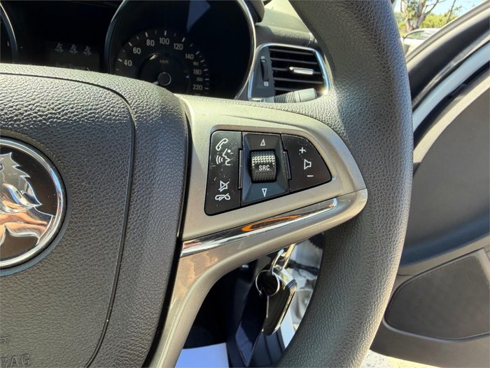 2014 HOLDEN COMMODORE EVOKE (LPG) VF White