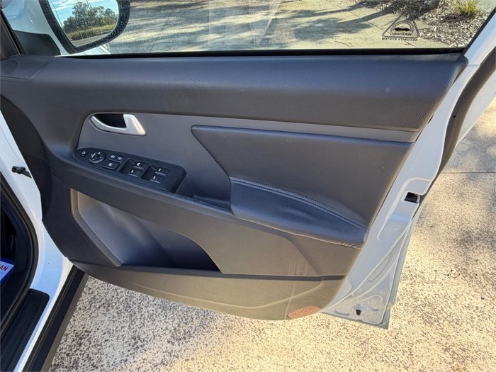 2013 KIA SPORTAGE PLATINUM (AWD) SL SERIES 2 White