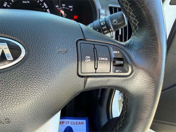 2013 KIA SPORTAGE PLATINUM (AWD) SL SERIES 2 White