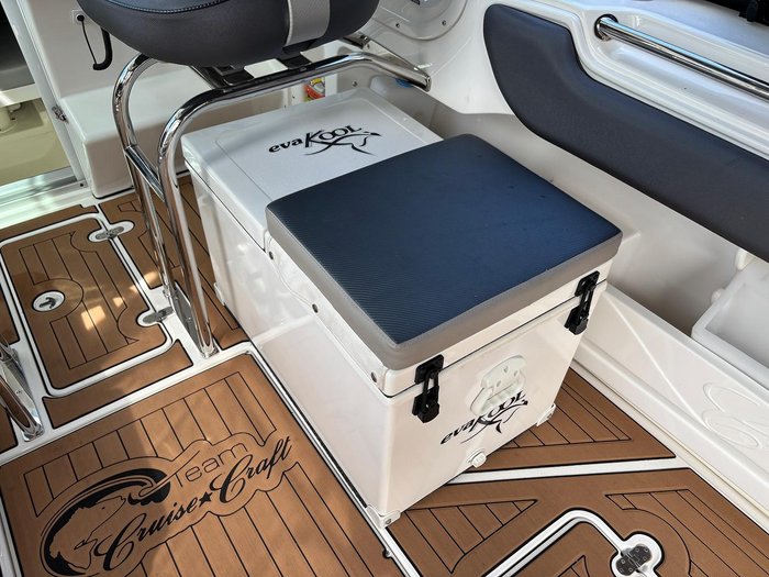 2017 Cruise Craft Explorer 685 HT