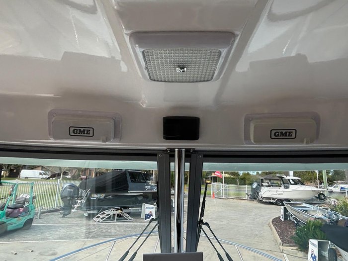 2017 Cruise Craft Explorer 685 HT