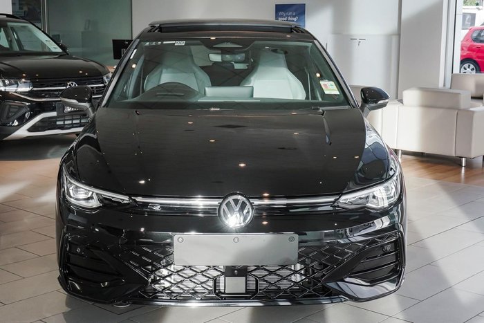 2025 Volkswagen Golf 110TSI R-Line