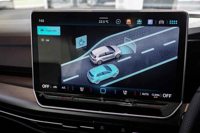 2025 Volkswagen Golf 110TSI R-Line