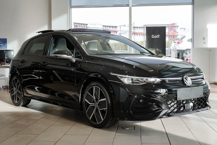 2025 Volkswagen Golf 110TSI R-Line