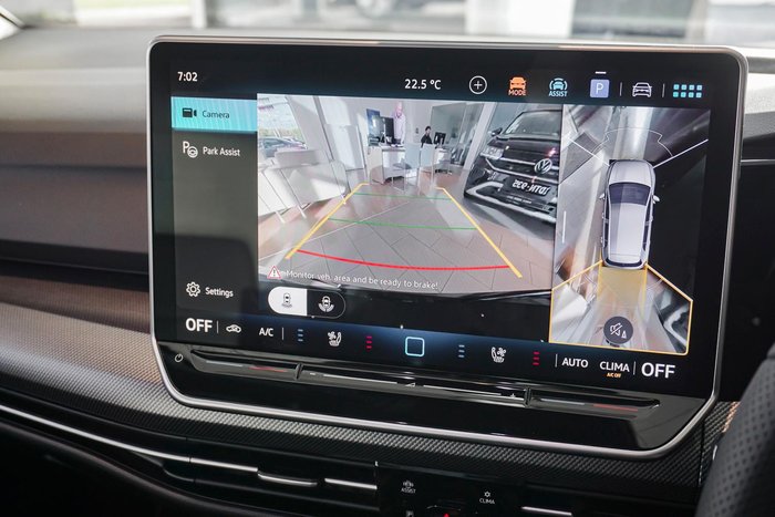 2025 Volkswagen Golf 110TSI R-Line