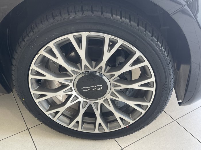 2022 Fiat 500 Dolcevita