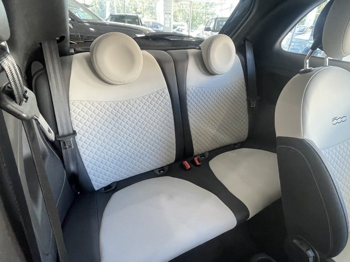 2022 Fiat 500 Dolcevita