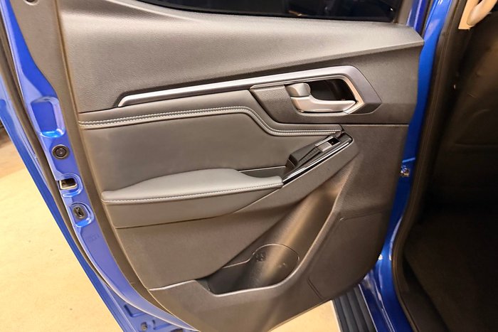 2023 Isuzu D-MAX LS-U+