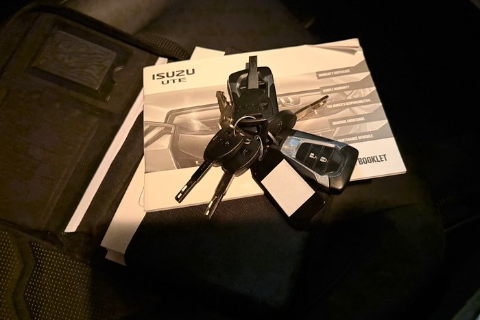 2023 Isuzu D-MAX LS-U+