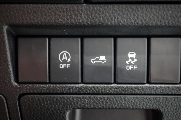 2025 Isuzu D-MAX LS-U