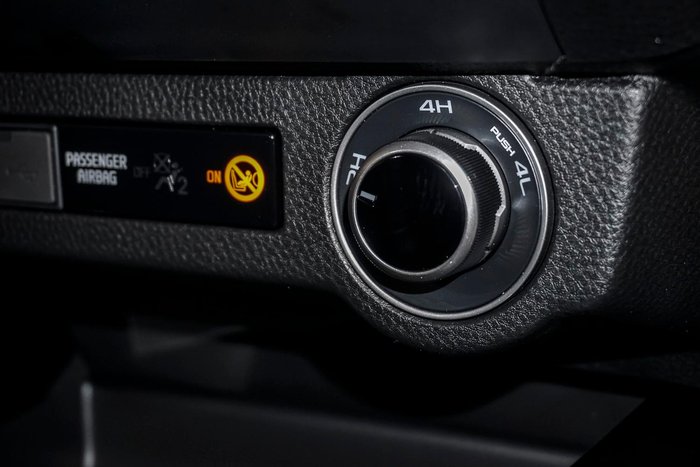 2025 Isuzu D-MAX LS-U