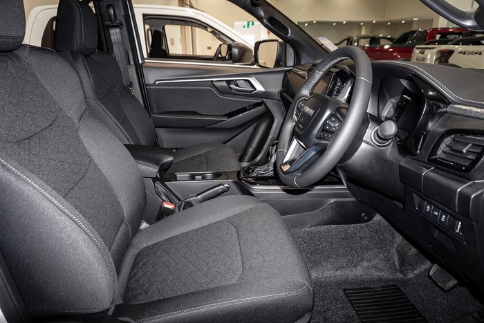 2025 Isuzu D-MAX LS-U