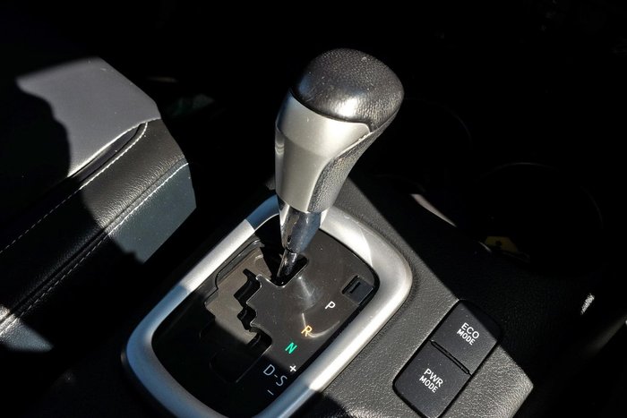 2021 Toyota Hilux SR5