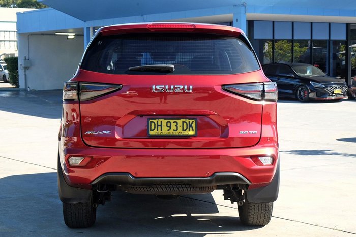 2023 Isuzu MU-X LS-M