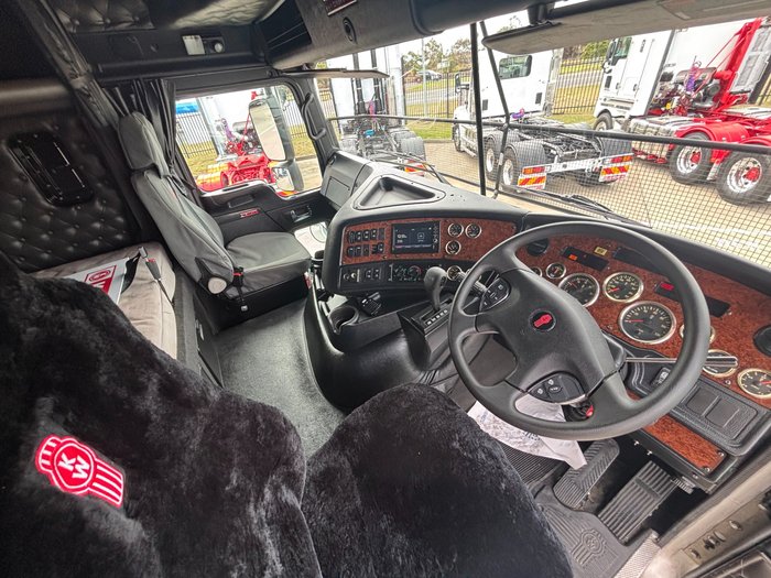 2023 Kenworth K200