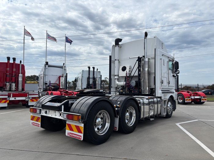 2023 Kenworth K200