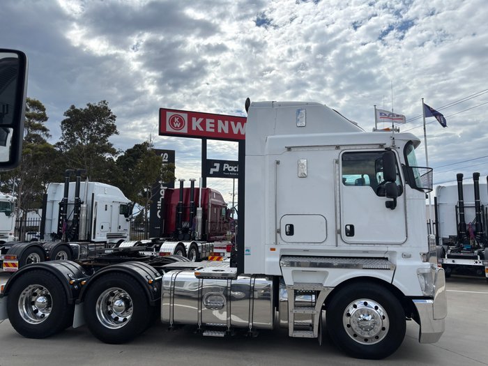 2023 Kenworth K200