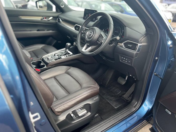 2020 Mazda CX-5 Akera