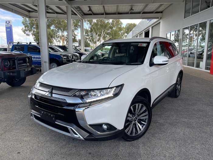 2020 Mitsubishi Outlander LS