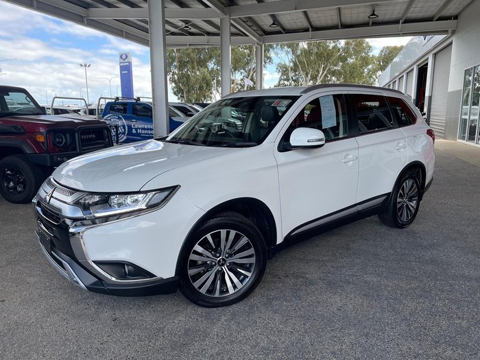 2020 Mitsubishi Outlander LS