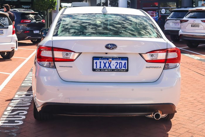 2018 Subaru Impreza 2.0i