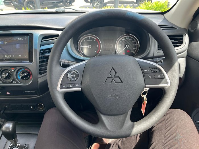 2020 Mitsubishi Triton GLX MR MY20 4x2 White