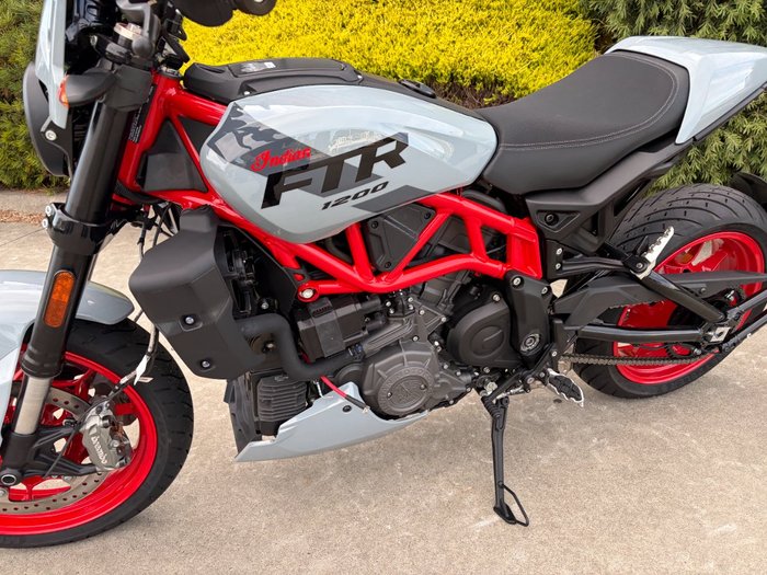 2024 Indian FTR SPORT Grey