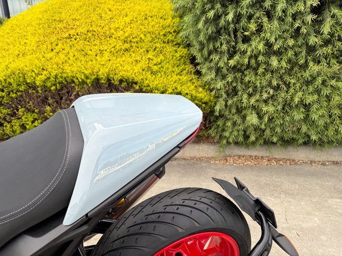 2024 Indian FTR SPORT Grey