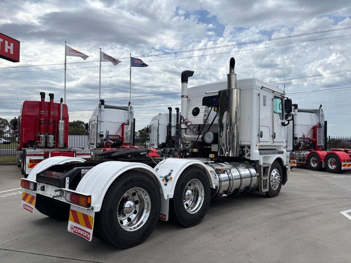 2022 Kenworth K200