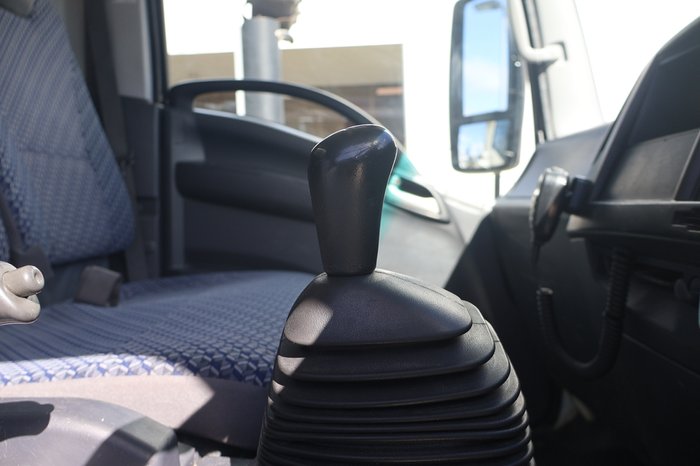2022 ISUZU NPR 45/155