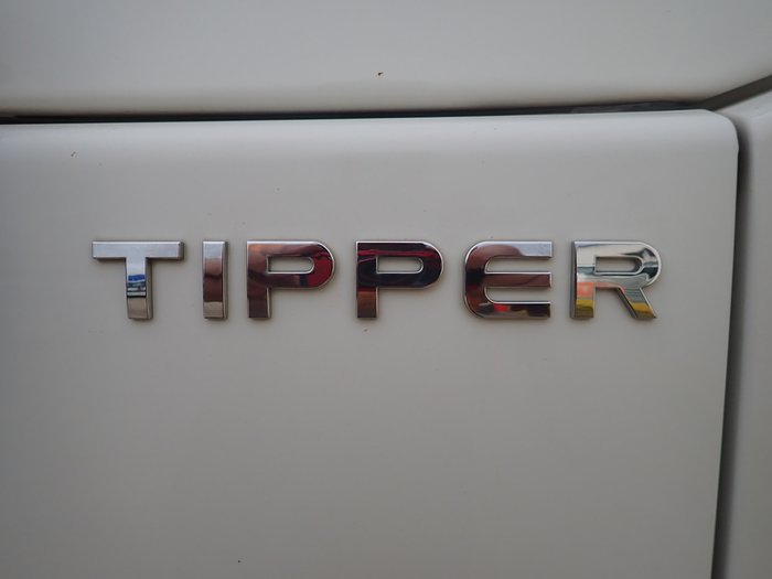 2022 ISUZU NPR 45/155