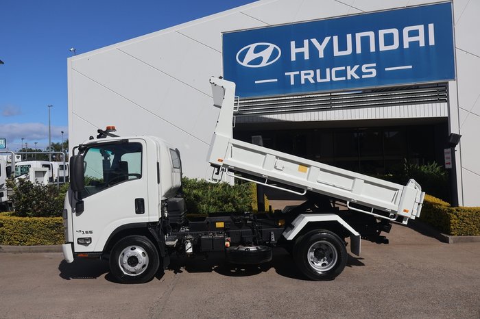 2022 ISUZU NPR 45/155