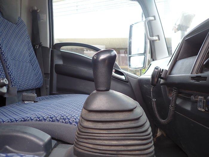 2022 ISUZU NPR 45/155