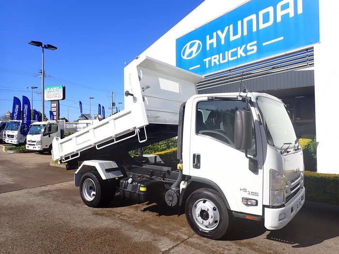 2021 ISUZU NPR 45/155