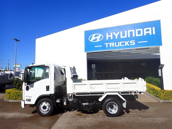 2021 ISUZU NPR 45/155