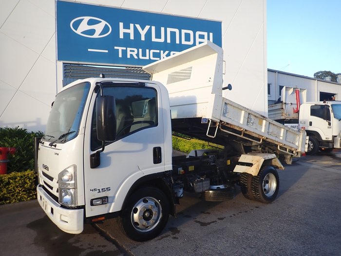2021 ISUZU NPR 45/155