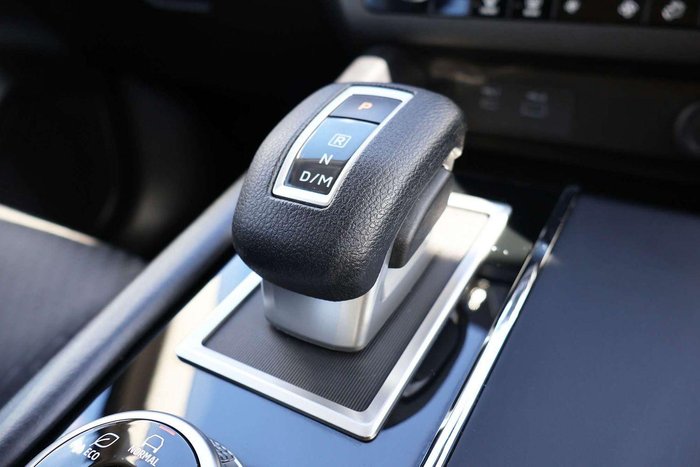 2024 Mitsubishi Outlander ES