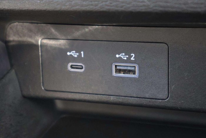 2024 Mitsubishi Outlander ES