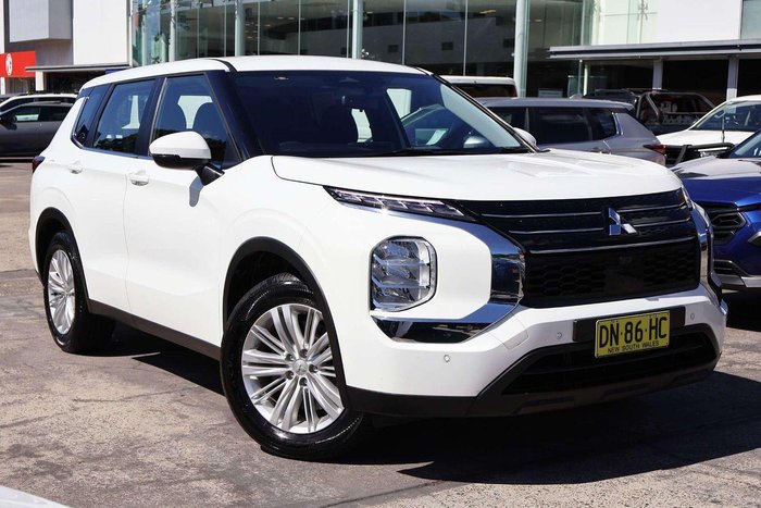 2024 Mitsubishi Outlander