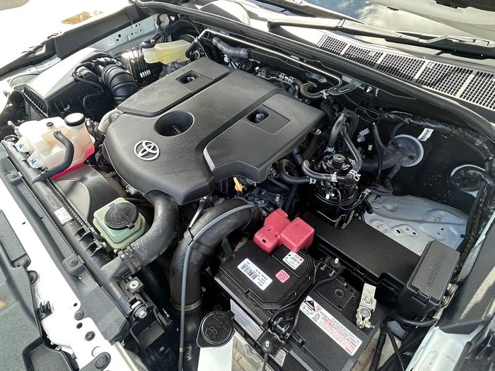 2020 Toyota Hilux SR