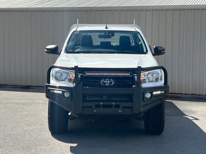 2020 Toyota Hilux SR