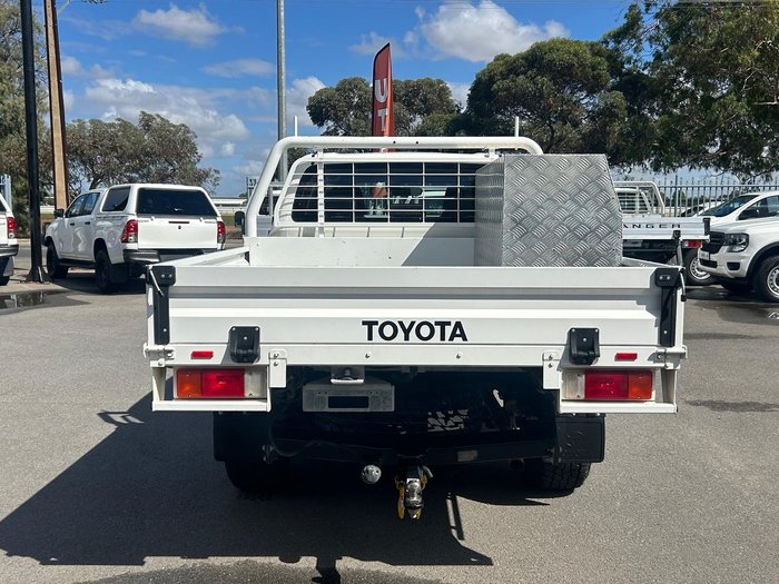 2020 Toyota Hilux SR