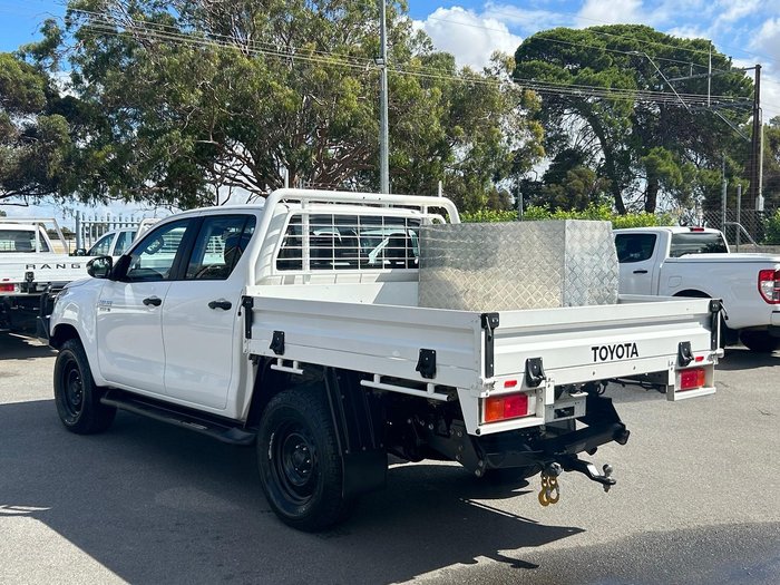 2020 Toyota Hilux SR